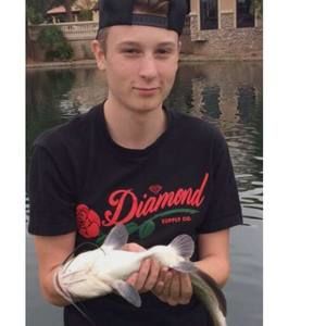 Meet your Posher, Cameron